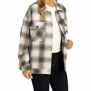 Boston Traders Womans Shirt Jacket (Shacket) Size Medium